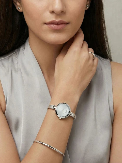 Titan Raga Viva Grey Dial Women Watch With Metal Strap 2606sm04