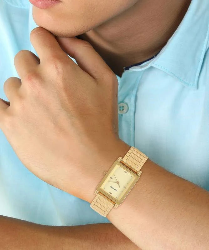 Champagne Dial Golden Metal Strap Watch 7058YM02