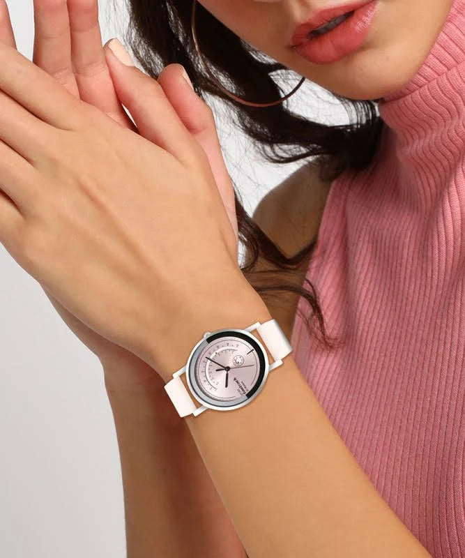 Fastrack Wear Your Look Quartz Analog with Day and Date Watch for Girls 6172SL03