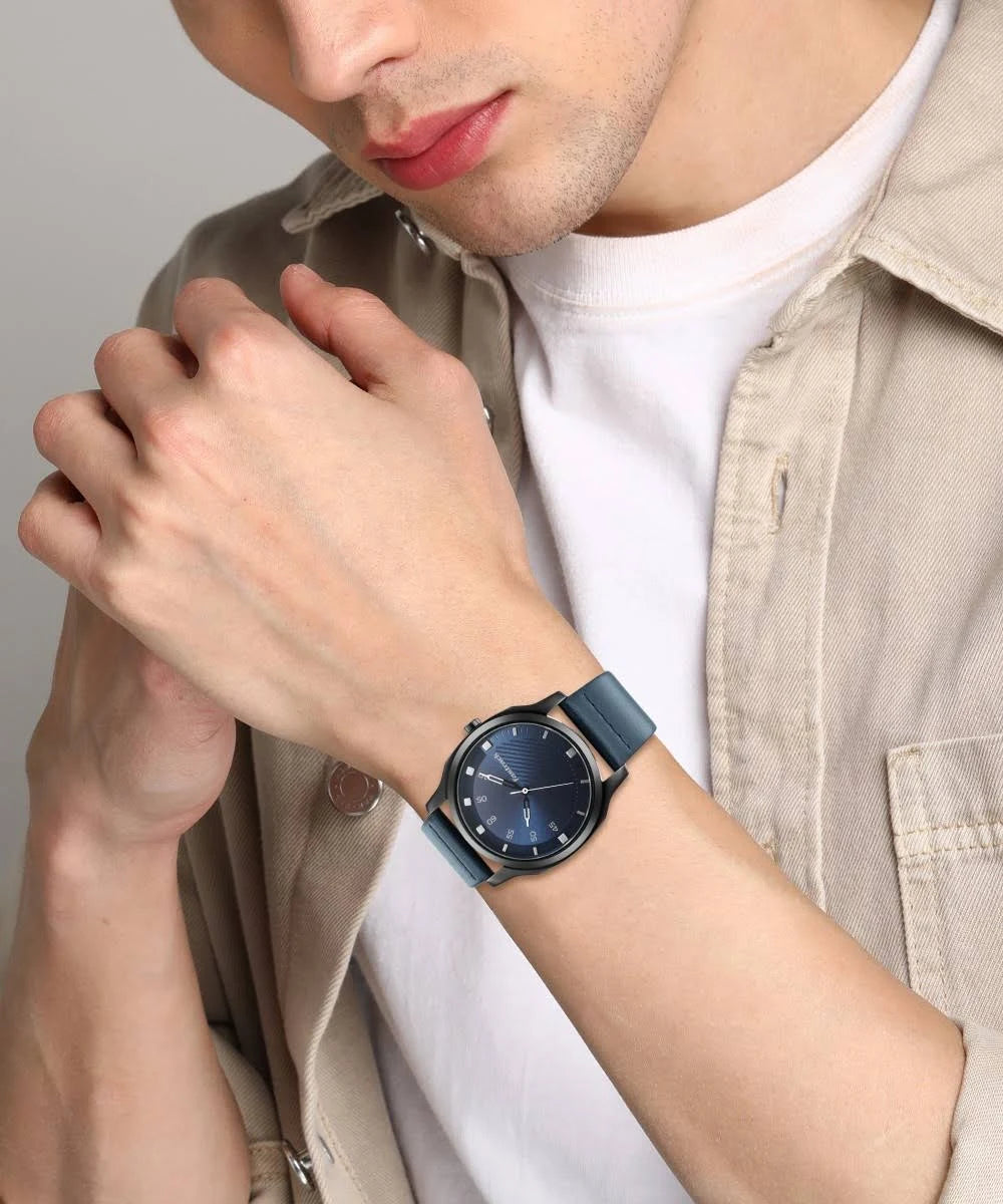 Fastrack Stunners Quartz Analog Blue Dial Leather Strap Watch for Guys NT3255nl03